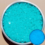 100 tk/kott/kott segav&auml;rvilised &otilde;ues helendavad kivid pimedas aiakivistes A1