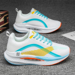 Sportlikud tossud meeste t&auml;navastiilis platvormjooksutossud naiste vabaajaspordijalatsid meestele 35