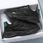 Meeste Kingad Tossud meeste vabaaja Meeste kingad tennised Luksuslikud kingad Treener Race Hingavad jalan&otilde;ud mood jooksujalatsid naistele 44