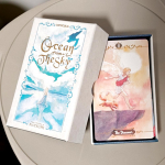 Ocean From The Sky Tarotipak &ndash; 78 tk Akvarell RWS Tarotikaarti 12*7cm Pakitud j&auml;igasse karpi, 350 gsm Kahepoolselt reljeefne kaardipaber sinine
