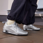 Nike Wmns Shox Z 'Metallik h&otilde;be must' 38.5
