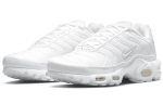 Nike Air Max Plus 'Triple White' Naiste DM2362-100 38.5 gray
