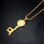 P&uuml;ha Benedicti v&otilde;tme religioosne ripatsmedal 5 Llave Con Medalla De San Benito Tono 5 Pulgadas roostevabast terasest