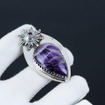 Chevron Amet&uuml;stist naturaalsest v&auml;&auml;riskivist ripats, Chevron Amet&uuml;stist v&auml;&auml;riskivist k&auml;sitsi valmistatud 925 Sterling h&otilde;bedast ripats naistele kingituseks 6 Cm.