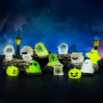 12 tk Mini Helendav Figuur Mini Kass Vaim K&otilde;rvits Nahkhiir Kolju K&uuml;&uuml;nal Helendav Pimedas Mikro Maastik Miniatuurid P&uuml;hadeks Halloween