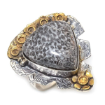 Stingrey Coral 925 Sterling Silver Jewelry Two Tone Ring Size 9 s3s78