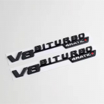 2 tk &Otilde;hutusava Tiiva Liist Embleem M&auml;rk Logo V8 BITURBO 4MATIC+ V8 C200 C300 E300 E400 W213 jaoks Auto K&uuml;ljekleebis V8 BITURBO 4MATIC+ Black Red