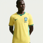 Nike Brasiilia 2026 M&auml;ngu Kodus Meeste Nike Aero-FIT Jalgpalli Autentne S&auml;rk XL