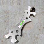 Spetsiaalsed mutriv&otilde;tmet&ouml;&ouml;riistad tasapinnalise du&scaron;isegistiga paigaldus Vannituba Multifunktsionaalne tasapinnaline joonlaud LM