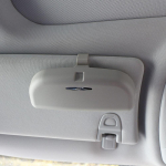 Uus p&auml;ikesesirm Autoprillid P&auml;ikeseprillide hoidik Volvo S60 S80 S40 XC60 XC90 V40 V60 C30 XC70 V70 jaoks Single Buckle Gray