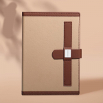 (Logo saab graveerida) A5 paksust nahast &otilde;pilaste m&auml;rkmik, &auml;rim&auml;rkmik, pandlaga koosolekute raamat, p&auml;evik, vooderdatud siselehed A5 oranž