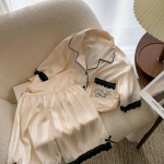 Naiste magamisriiete komplekt suvine pidžaamakomplekt naistele v&otilde;ltssiidist pitsist pidžaamakomplekt t&uuml;drukutele, avara v&ouml;&ouml;kohaga l&uuml;hike p&uuml;kstega siidist pidžaama M valge