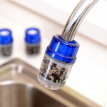 Mini aktiivs&ouml;ega koduk&ouml;&ouml;gi filtreerimisfilter