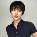 Naiste esipitsist kuumakindel l&uuml;hike sirge parukas must