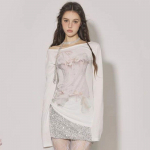 Suvine uus Pure Desire Style Spicy Girl Slant Shoulder pikkade varrukatega T-s&auml;rk naistele, Salendav ja salendav p&auml;ikesekaitsekate, Casual Chic Top S valge