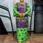 Naiste suures suuruses &uuml;mara kaelusega pikkade varrukatega tr&uuml;kitud vabad kleidid M roheline