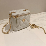 Camellia Ringer Chain Box V&auml;ike kott Naistele m&otilde;eldud Mini One Shoulder Crossbody kott naistele 11*7*10cm elevandiluuvalge