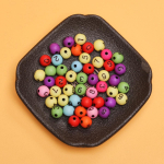 Kodused peotarbed &uuml;mmargune 20 tk K&auml;sitsi valmistatud akr&uuml;&uuml;l 7,5 mm ehete valmistamiseks helmestega materjalid digitaalsed numbrid v&auml;rvilised helmed