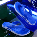 Meeste vastupidavad libisemisvastased desodoreerivad pl&auml;tud: Stiilsed rannajalatsid suvisteks v&auml;ljas&otilde;itudeks v&otilde;i kodus kasutamiseks Size 42-43