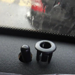 Ukse lukustusvarda OEM number 51418408567 Ukse lukustusvarda tihend BMW X 5 E53 1999 2006 jaoks T&auml;iuslik sobivus &Uuml;lim kvaliteet CHINA