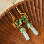 Looduslikust Hotani nefriidist emailitud lillek&otilde;rvar&otilde;ngad naistele, peened Hiina stiilis klassikalised cheongsam Hanfu ehted