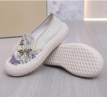 2024 kevad uued mokassiinid l&otilde;uend naiste kingad laisad &uuml;he pedaaliga platvorm kalamehe kingad mood vabaaja riidest kingad naised 40