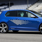 2tk autokleebise ukse k&uuml;ljeseelik Volkswagen VW Golfile 4 5 6 7 Polo Passat B5 B6 vin&uuml;&uuml;lkile kleebis autod autod Colorful Laser