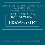 Vaimsete h&auml;irete diagnostika ja statistiline k&auml;siraamat, Tekstiparandus DSM-5-TR (K&otilde;va k&ouml;ide)