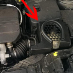 Ford Focus MK3 Escape Kuga Mazda 3 &otilde;huv&otilde;tu resti kapoti &otilde;huv&otilde;tu filtrikarbi sisselaskefiltri ventilatsioonikatte sisekujunduse asendus
