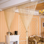 200x100cm v&auml;lklamp, l&auml;ikiv tutipael, uksekardin, aken, ruumijagaja, kardinad, kodukaunistus beež