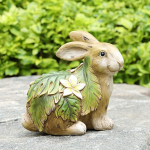 Loominguline aed kilpkonna kuju &otilde;ues skulptuur sise&otilde;u muru sisekujundus haldja ornament Veekindel rabbit