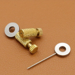 4 tk &otilde;mbluse positsioneerimisn&otilde;el, k&auml;sitsi valmistatud nahast &otilde;mblusn&otilde;el, fikseeritud, et v&auml;ltida l&otilde;ikeaukude nihkumist nahast t&ouml;&ouml;riistad 0-6mm