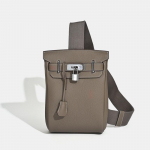 2025 Uus Unisex Pealmine Kiht Lehma Nahast Rinnakott &Otilde;lakott Ehtsast Nahast Seljakott Lukuga Riputatava Kaunistusega 17 x 8 x 27CM+silver buckle tumehall v&auml;rv