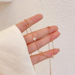 Titaanisulamist Nelilehine Ristik kaelakee - Klassikaline lilleline disain naistele