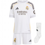 Adidas Vabaaja spordir&otilde;ivad Real Madrid SS25 MINIKOMPLEKT 2-osaline komplekt Lastele JN8870 104
