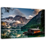 L&otilde;uendiprint Hut at the mountain lake Dolomites 60x40 mitmev&auml;rviline
