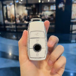 3/4 nuppudega TPU autov&otilde;tme kaane&uuml;mbris Mercedes Benz ACESG GLS klass W177 W205 W213 W222 G63 X167 Maybachi tarvikud 3 button key cover valge