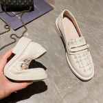 Naiste Loafers vabaajajalatsid Uued kingad naiste luksuslikele austajatele Nahast vabaajajalatsid 35 must