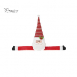 J&otilde;ulupuu kaunistus J&otilde;uluvana Lumememme pl&uuml;&uuml;sist nukud pika k&auml;ega j&otilde;ulukaunistusega sooja piduliku &otilde;hkkonna jaoks punane