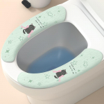 Universaalne WC istme kate Pehme WC pasta WC Kleepuv istmepadi pestav Vannitoa soojem istme kate kate padja padi &uuml;hev&auml;rviline tumesinine v&auml;rv
