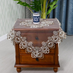 &Ouml;&ouml;kapist riidest ruudukujuline s&ouml;&ouml;gilaua kate Euroopa kohvilaudlina tikitud pitsiga mikrolaineahi k&uuml;lmik tolmukate 60X60cm 2pcs