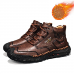 Meeste k&auml;sit&ouml;&ouml;na valmistatud vabaaja nahast jalap&uuml;ksid vabaajajalatsid K&otilde;rged saapad Nahast talvesport meestele Pehmed ja mugavad libisemiskindlad puuvillase polsterdatud poolsaapad 38 must