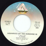 7-tolline plaat 5TH DIMENSION - Aquarius 7RS43 ARISTA 1967 Jaapani Pop Kasutatud