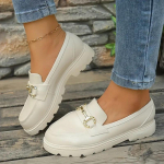 Naiste metallik mokassiinid dekoratiivsete pandlarihmadega - pealt libistatavad &uuml;mara ninaga mugavad kingad igaks hooajaks 39