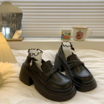 Moodsad retro Briti stiilis mokassiinid Uus mugavus Naiste kingad Moodsad paksude tallaga k&otilde;rged kontsad Vabaajaks elegantsed naiste kingad Zapatos Mujer 35