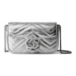 Gucci GG Marmont H&otilde;bedane Metallik Nahast Chevroni Mustriga Tepitud Mini Kett-Ristkorral K&auml;ekott Naistele Igap&auml;evaseks Kasutamiseks Box(Basic Set+Box)