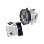 Rooliv&otilde;imendi pump Ford Focusile (2005-2011) ja C-MAX (2003-2011) - Osa 4M51-3A696-AE