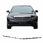 Esip&otilde;rniku kroomitud dekoratiivliist A2138850300 Mercedes Benz E-klassi W213 2016-2020 jaoks