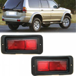 Mitsubishi Pajero MONTERO Sport 1999-2008 auto tagatule udutulede jaoks Autotarvikud Tagumise p&otilde;rkeraua helkuri tuli