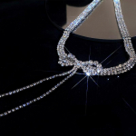 2023. aasta uus Korea kaelakee, mood naiste kaelakee s&auml;delev ripats, l&auml;ikiv kaelakee poe t&uuml;druk, mitmek&uuml;lgne seksikas ja elegantne v&otilde;luv kaelakee pikk ripats